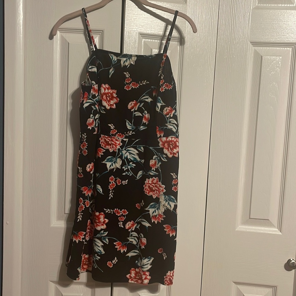 BP floral sleeveless dress size Medium. NWOT - Picture 1 of 10